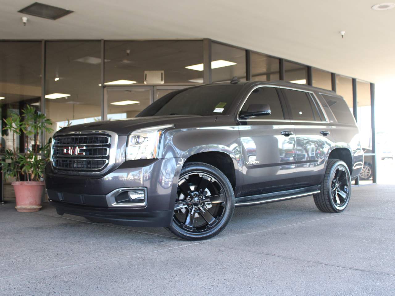 2017 GMC Yukon SLT