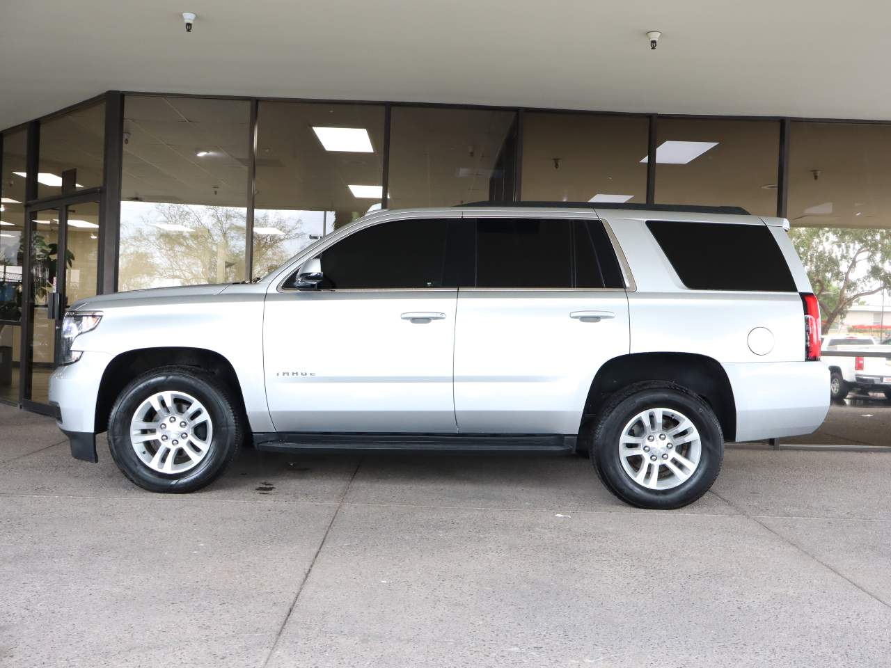 2020 Chevrolet Tahoe LS