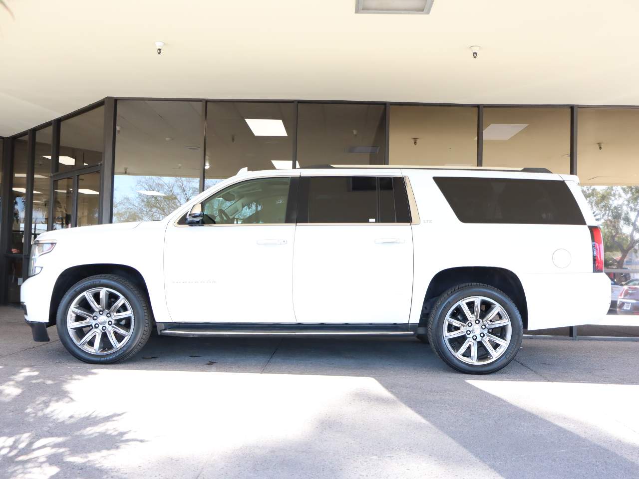 2016 Chevrolet Suburban LTZ