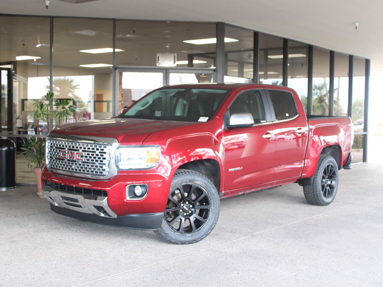 2017 GMC Canyon Denali Crew Cab