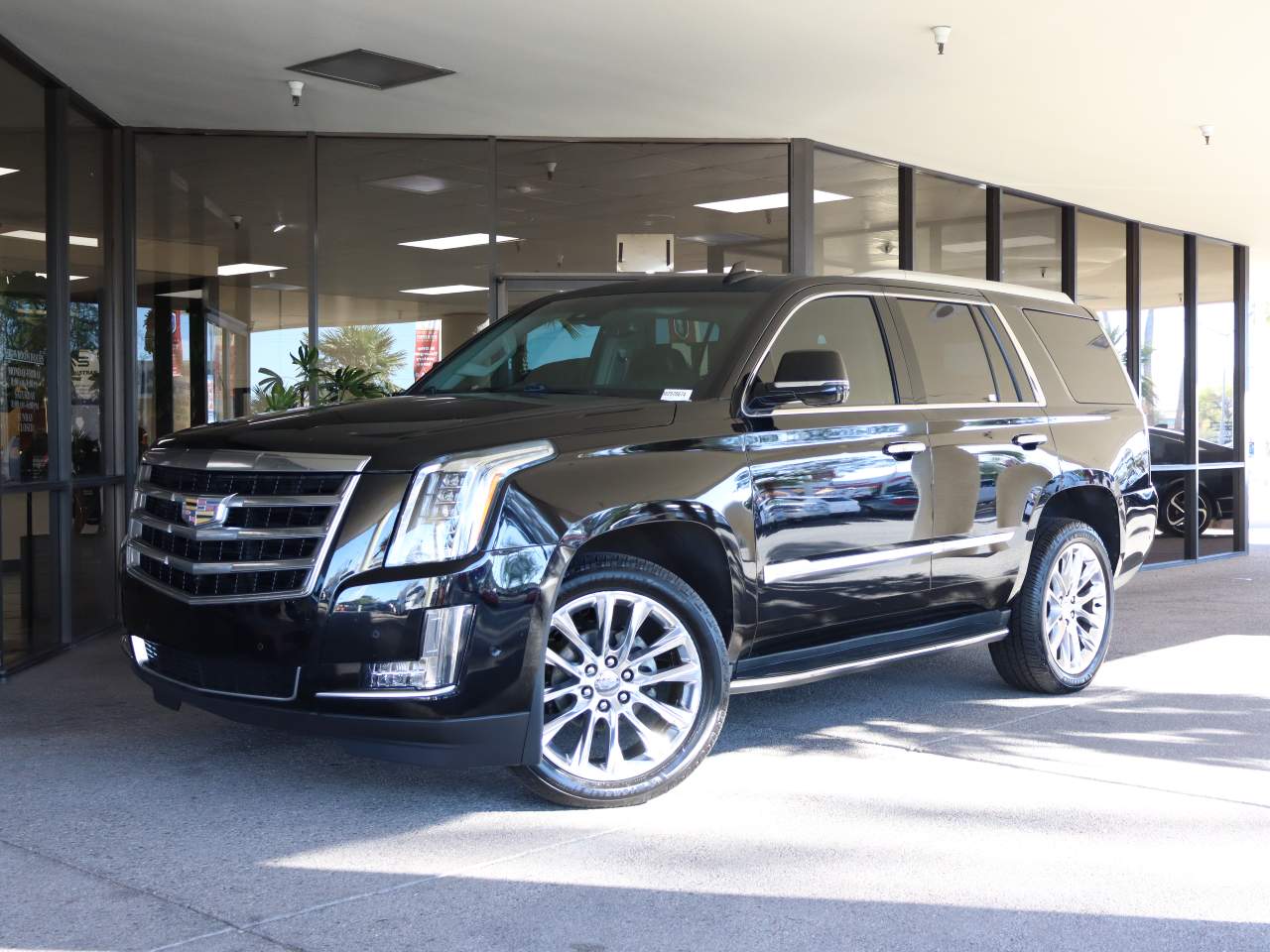 2017 Cadillac Escalade Luxury
