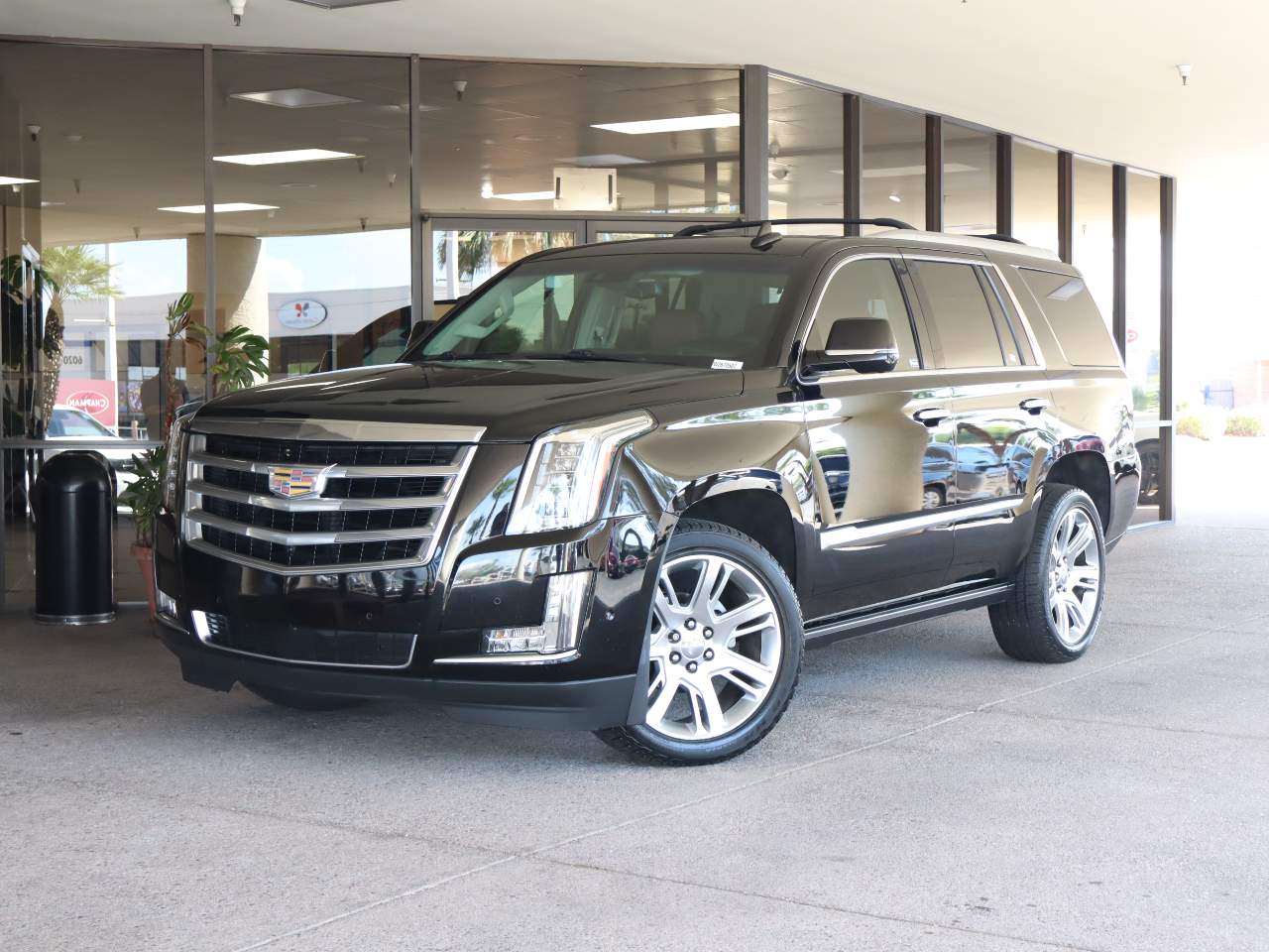 2018 Cadillac Escalade Premium Luxury