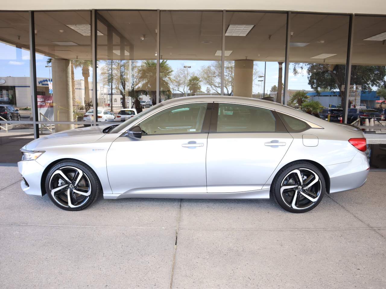 2022 Honda Accord Hybrid Sport