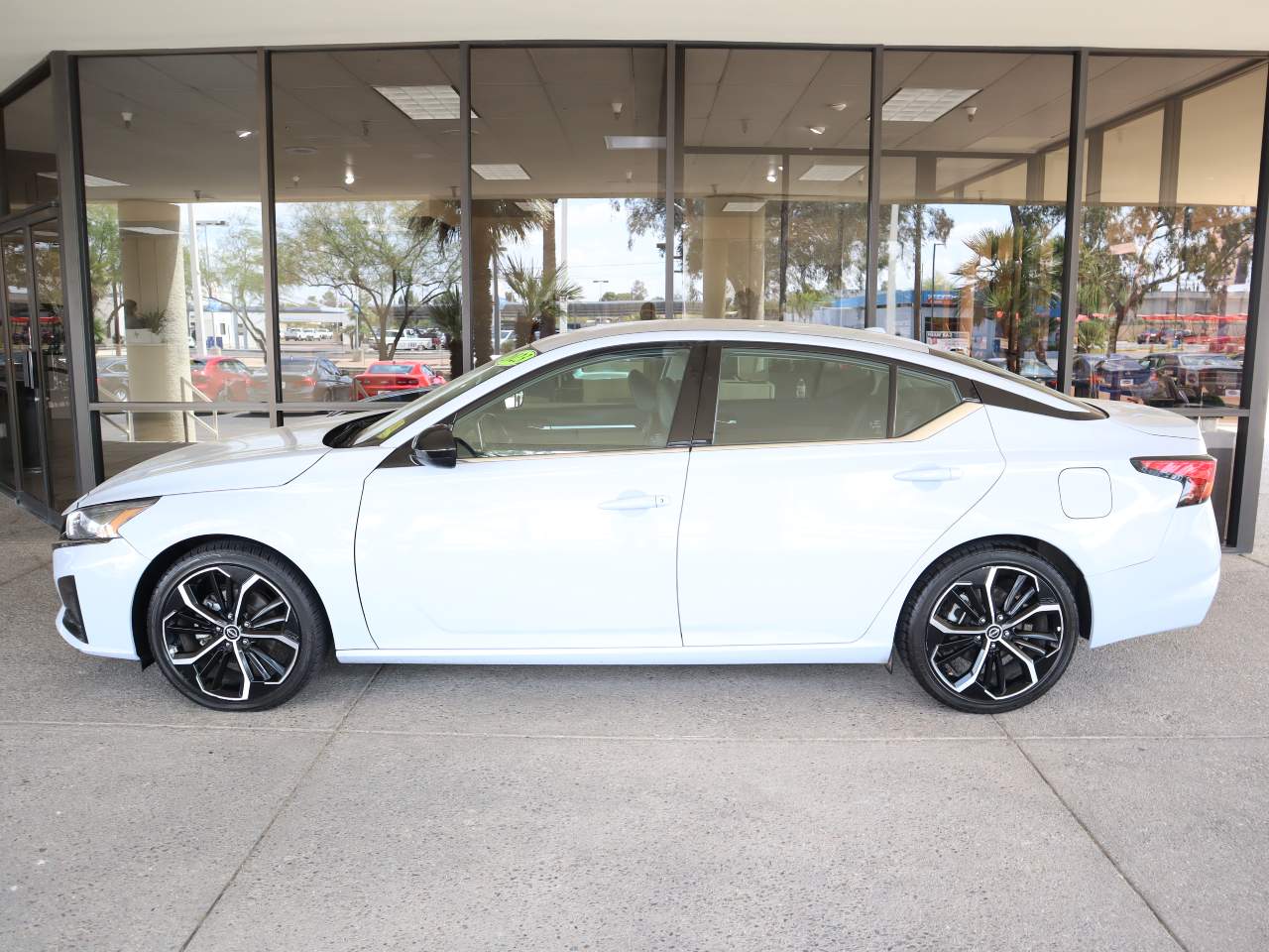 2023 Nissan Altima 2.5 SR