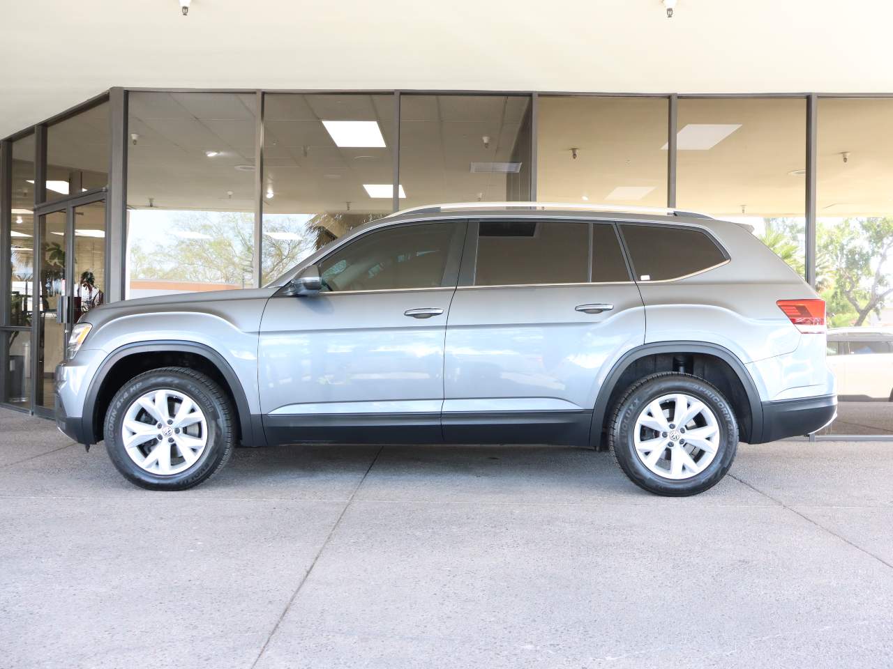 2019 Volkswagen Atlas V6 SE