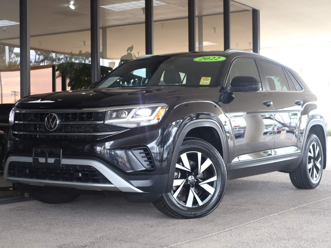 2022 Volkswagen Atlas Cross Sport SE 4Motion