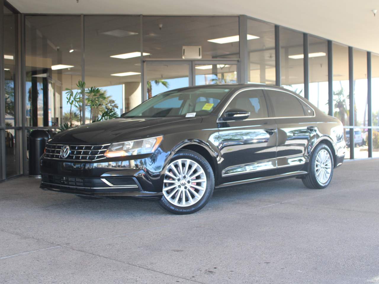 2016 Volkswagen Passat 1.8T SE