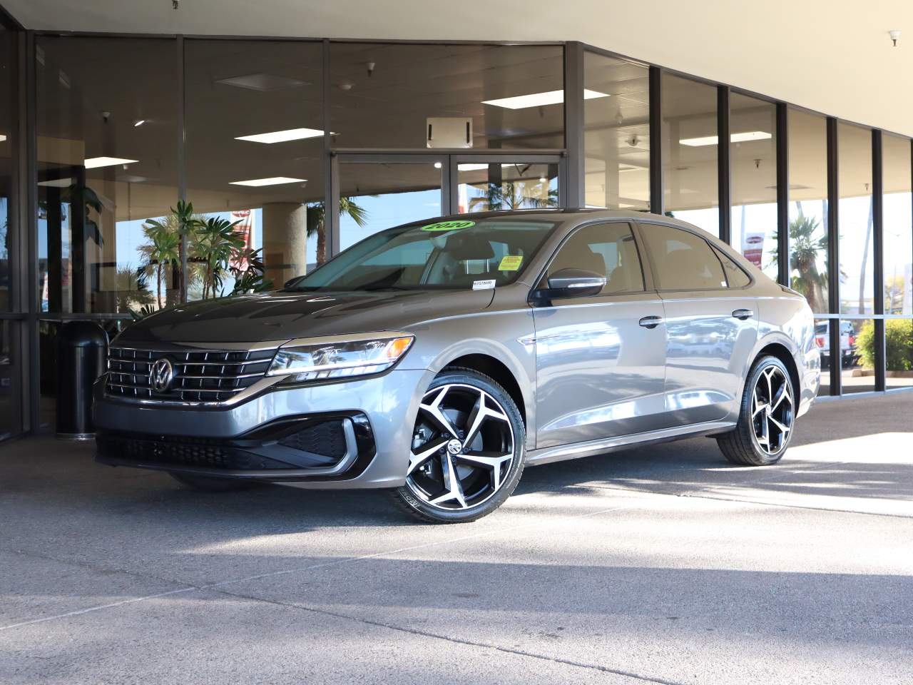2020 Volkswagen Passat R-Line