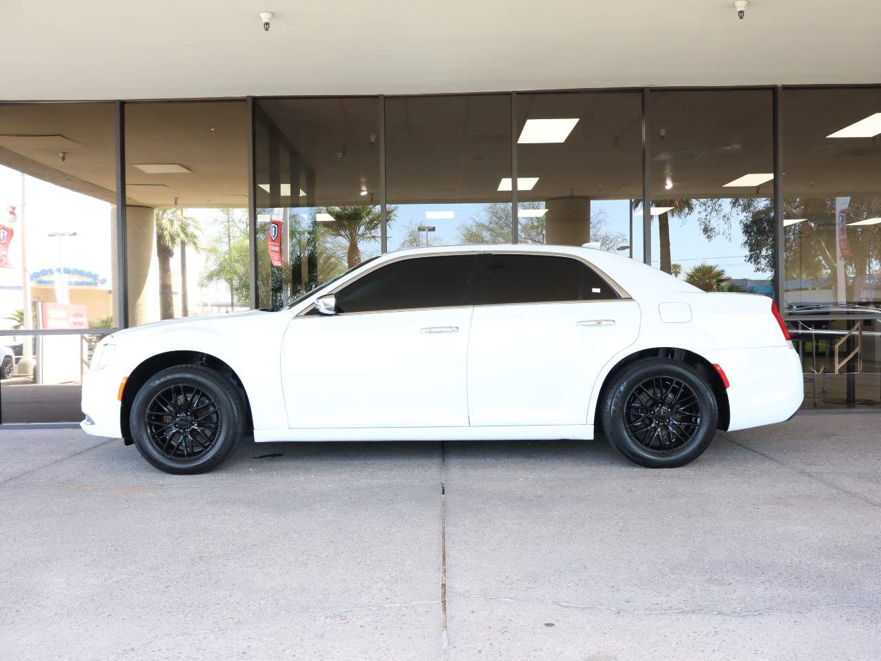 2018 Chrysler 300 Limited