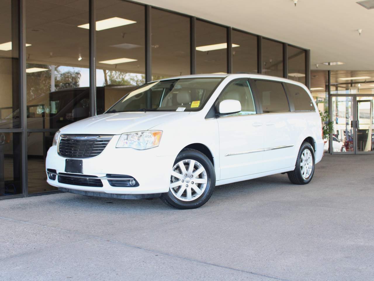 2014 Chrysler Town and Country Touring