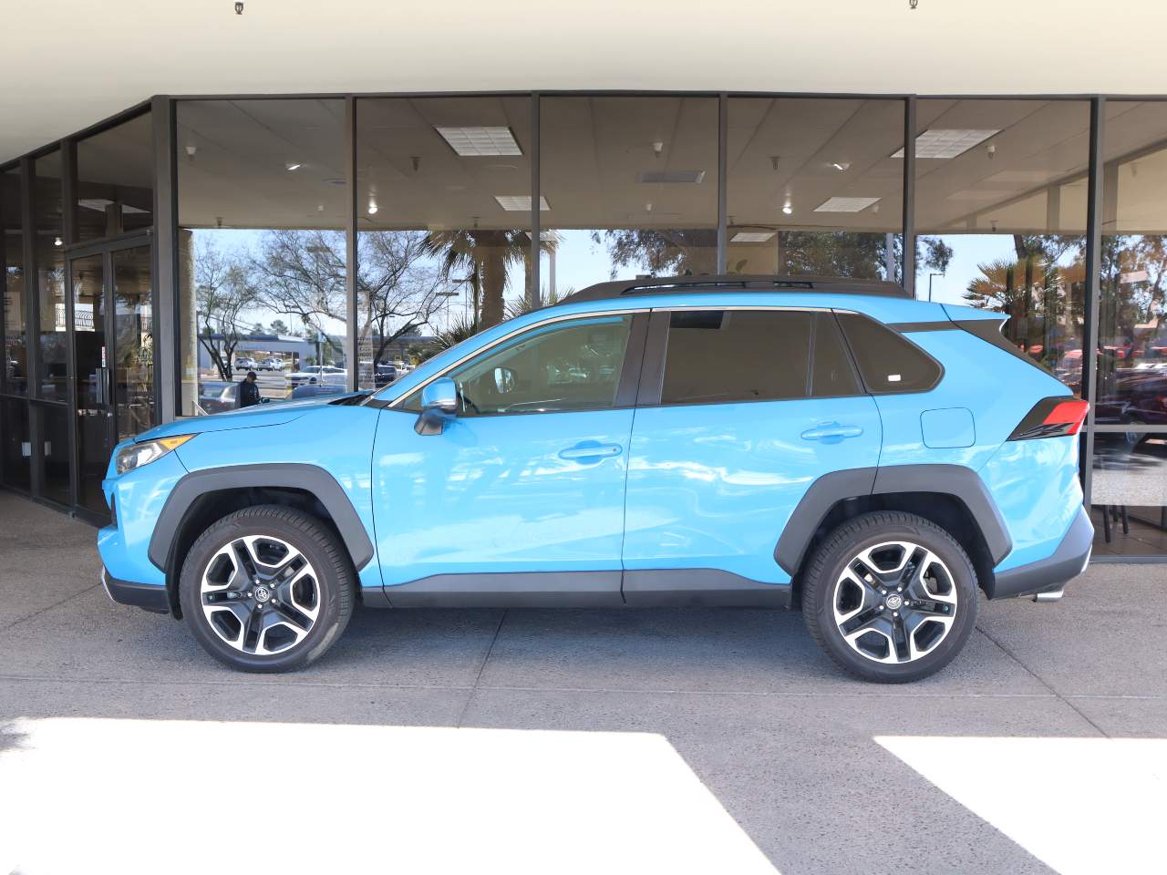 2019 Toyota RAV4 Adventure