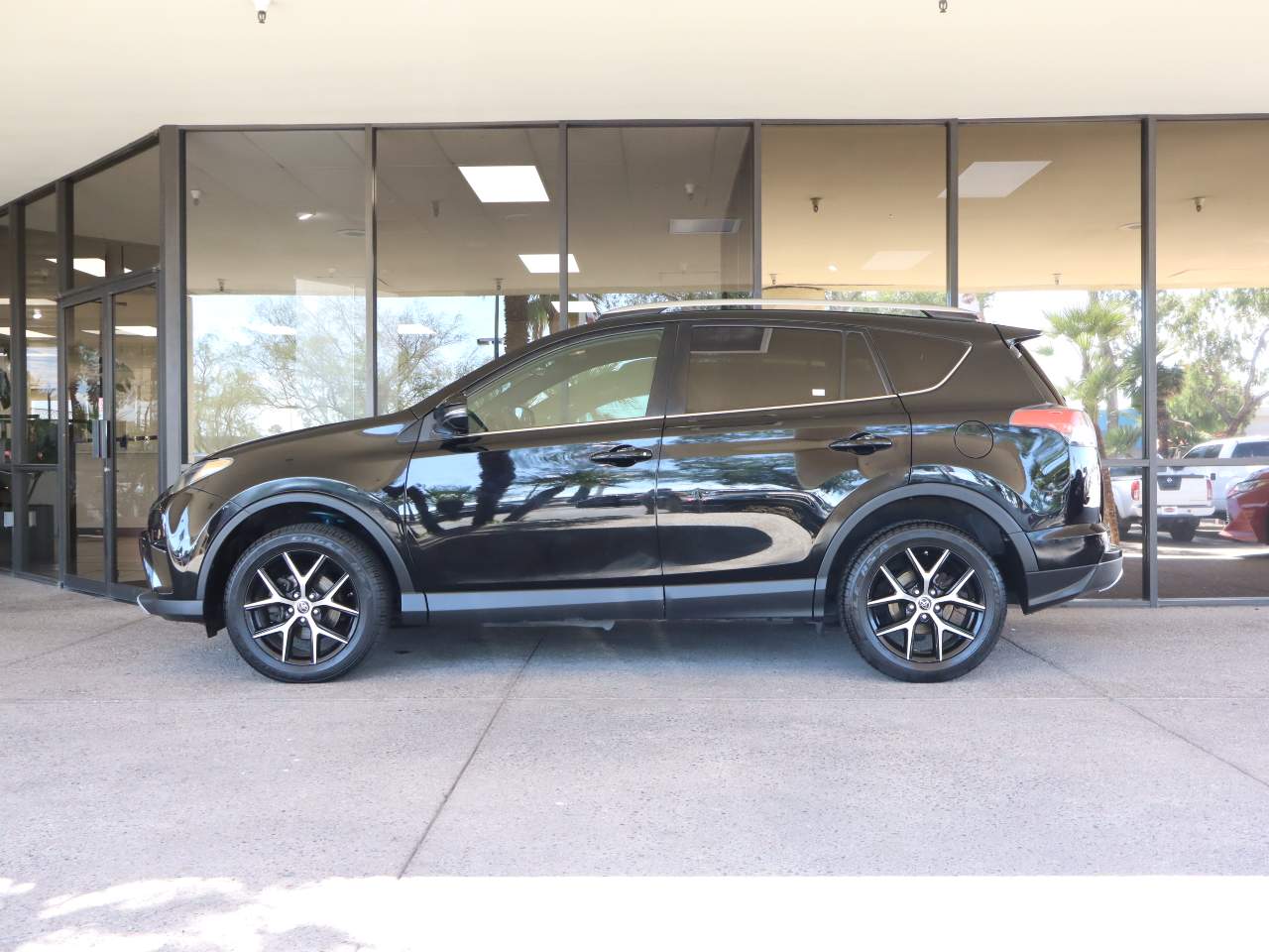 2016 Toyota RAV4 SE