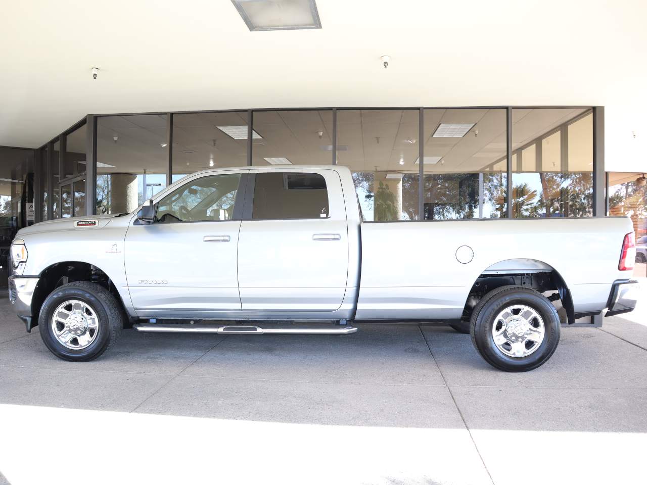 2022 Ram 3500 Big Horn Crew Cab