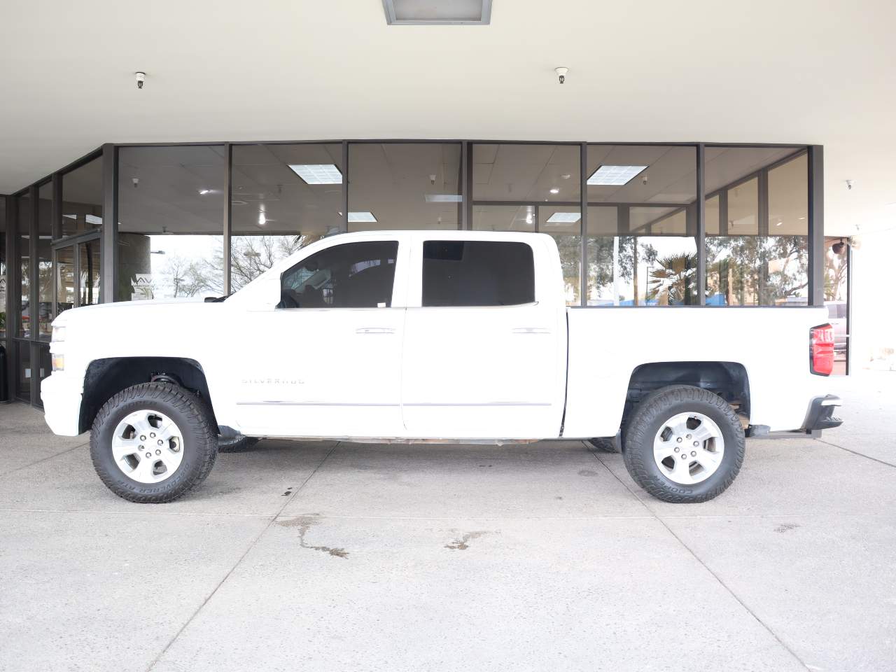 2015 Chevrolet Silverado 1500 LTZ Z71 Crew Cab