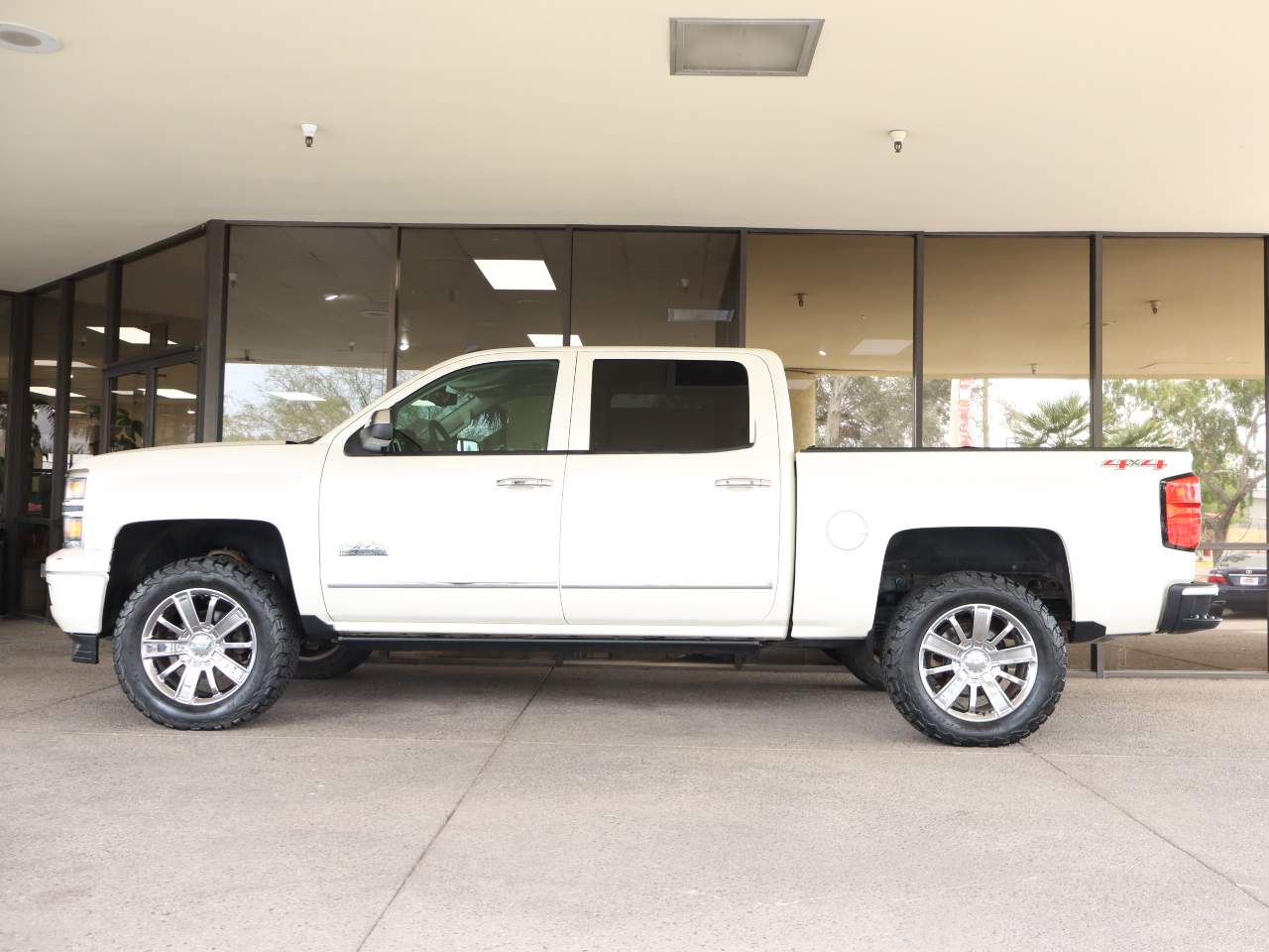 2014 Chevrolet Silverado 1500 High Country Crew Cab
