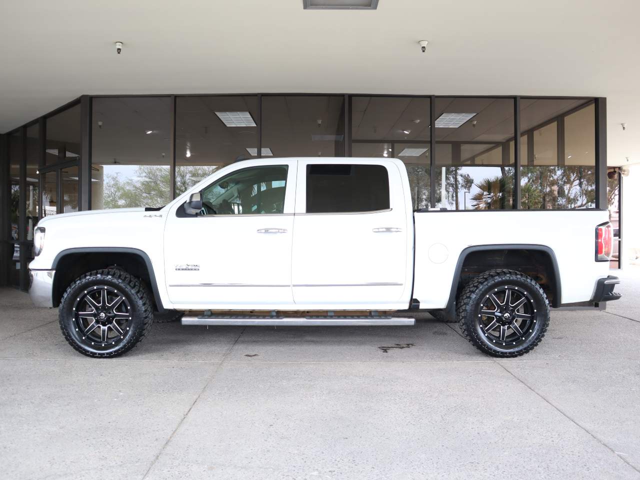 2018 GMC Sierra 1500 SLT Crew Cab