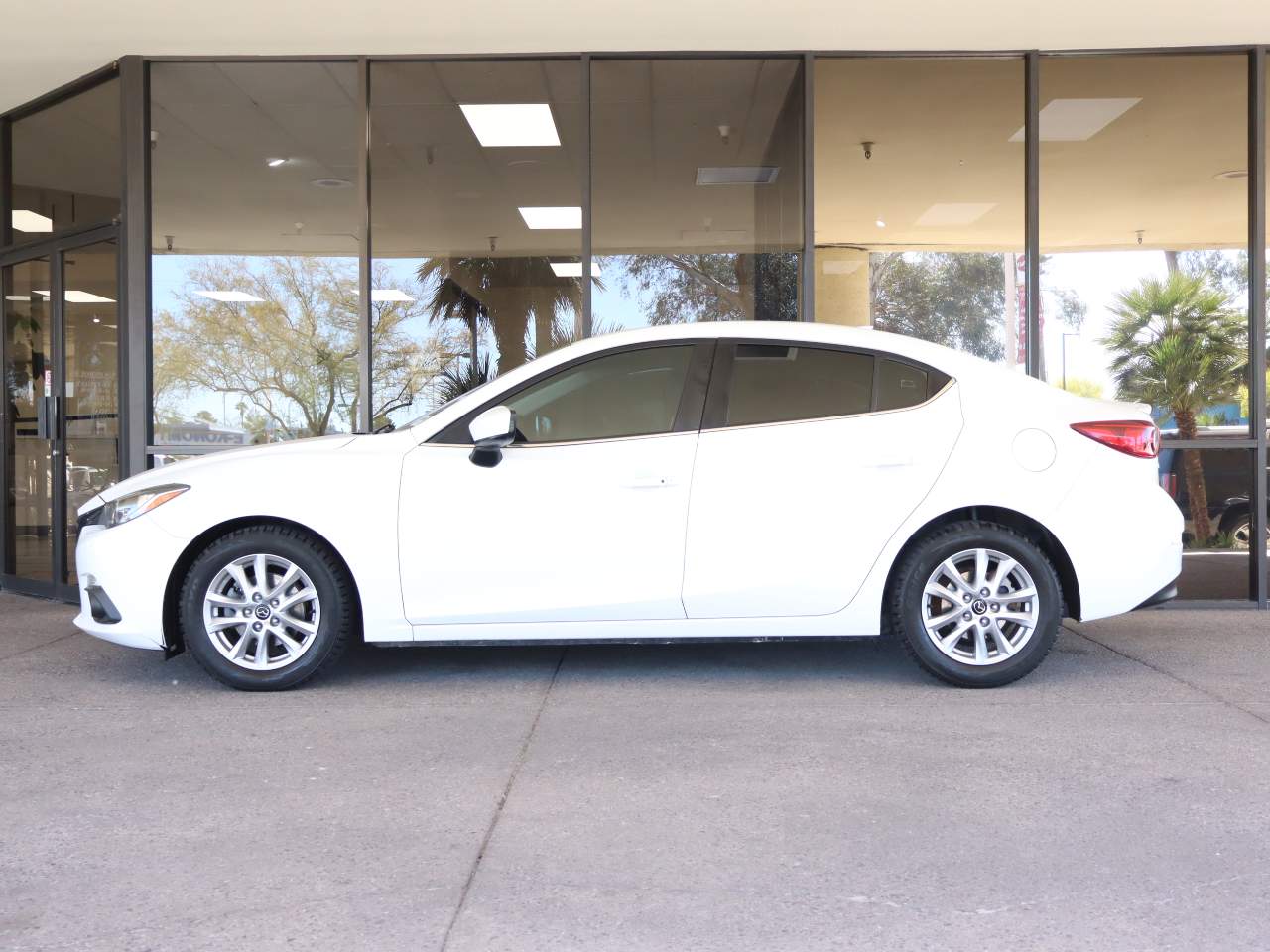 2015 Mazda3 i Grand Touring