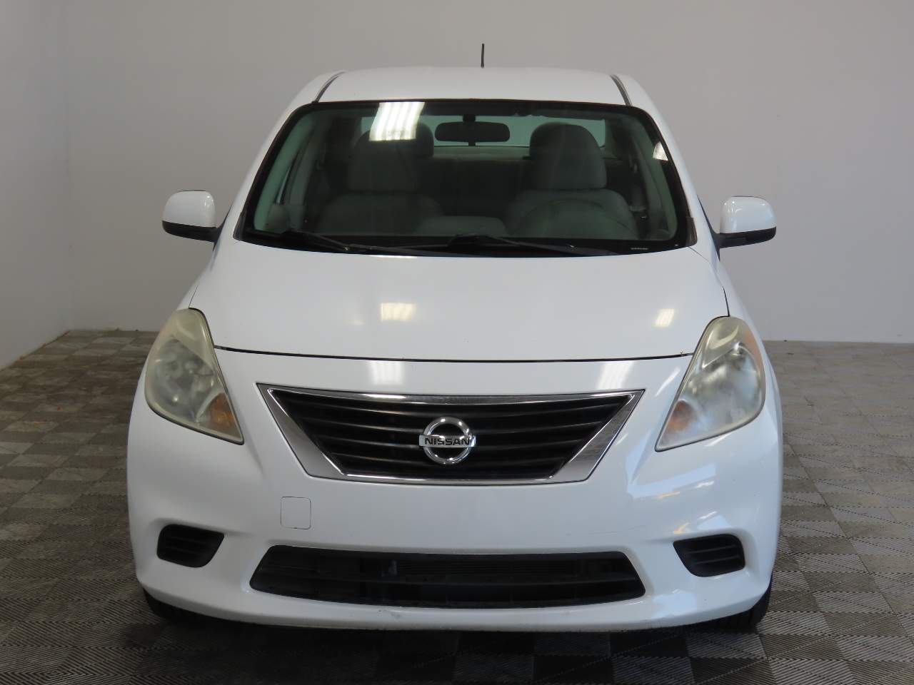 2014 Nissan Versa 1.6 SV