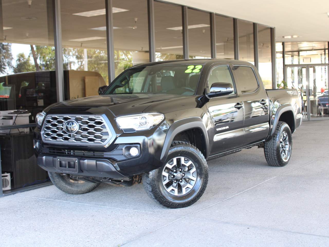 2022 Toyota Tacoma SR V6 Crew Cab