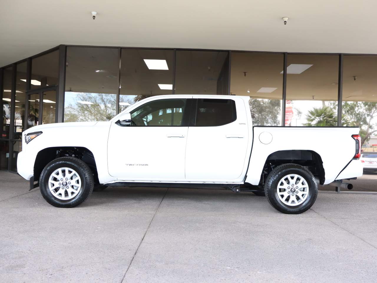 2024 Toyota Tacoma SR5 Crew Cab