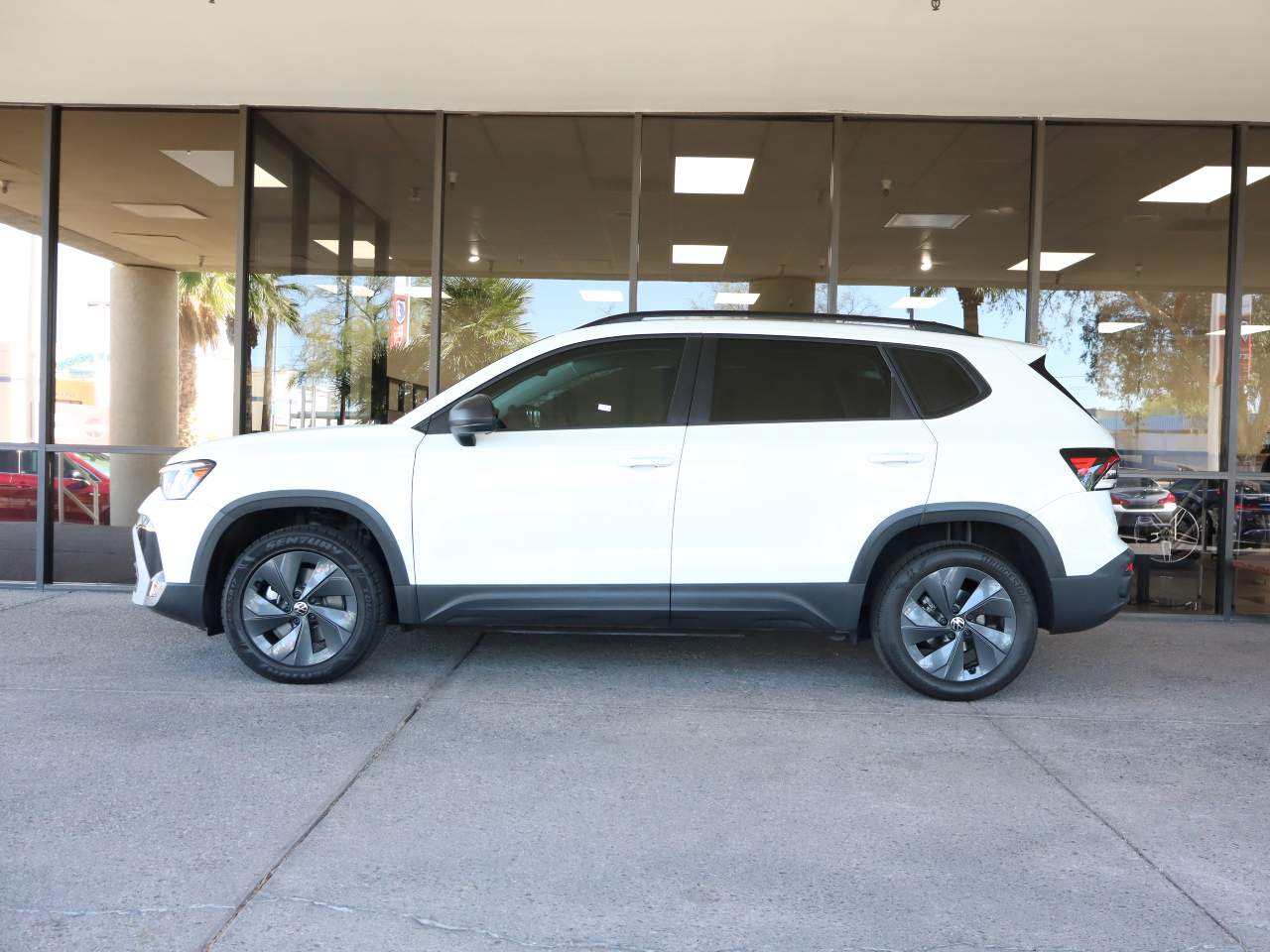 2025 Volkswagen Taos S