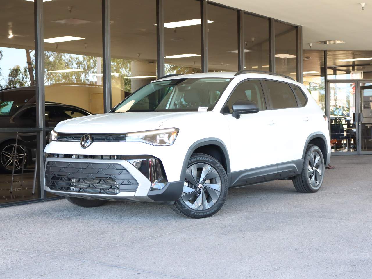 2025 Volkswagen Taos S
