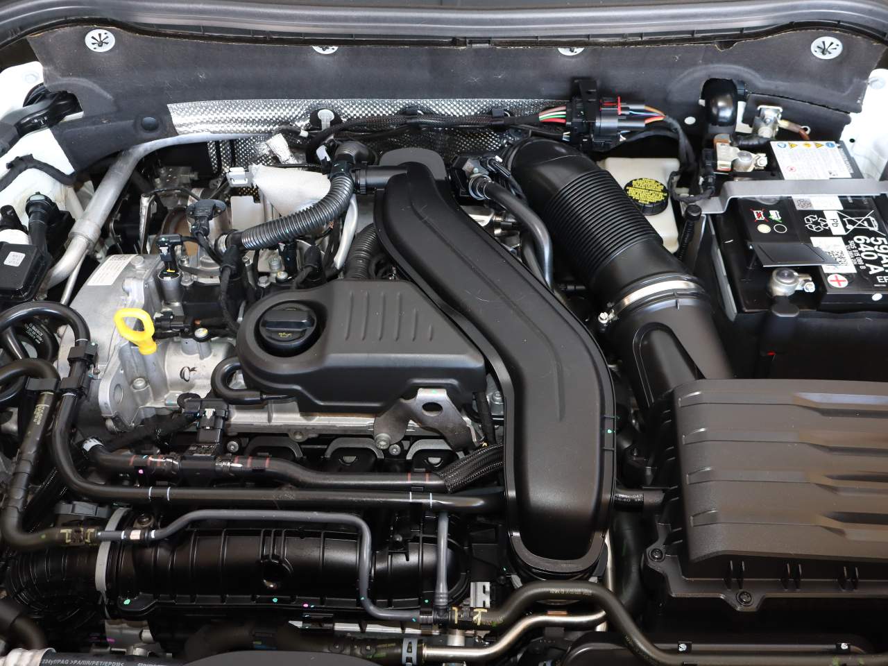 2025 Volkswagen Taos S