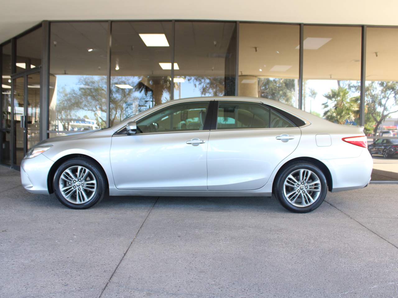 2015 Toyota Camry SE