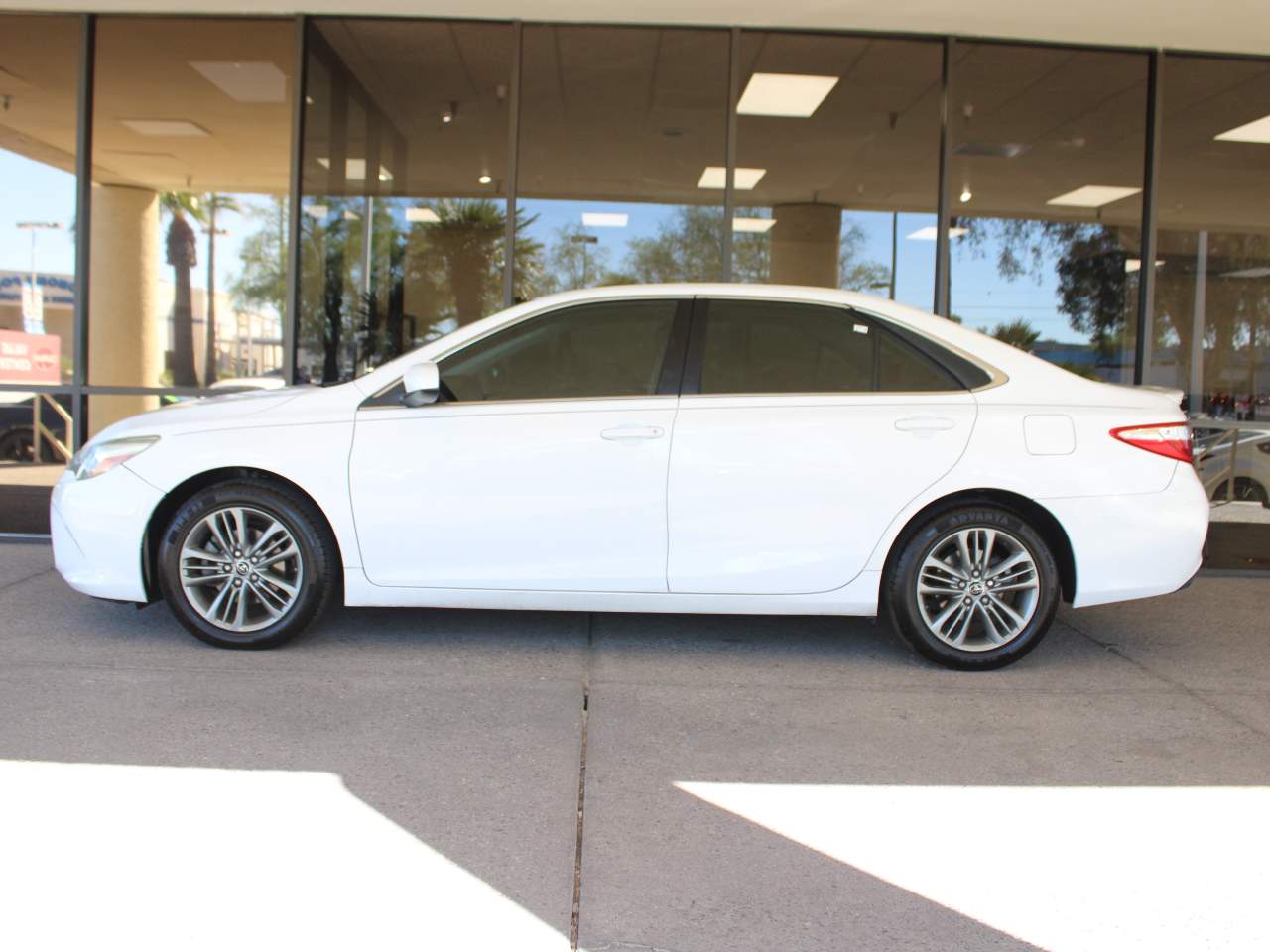 2016 Toyota Camry SE