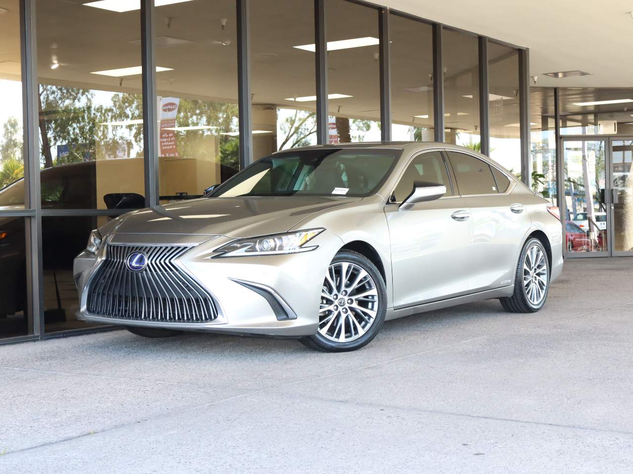 2020 Lexus ES 300h