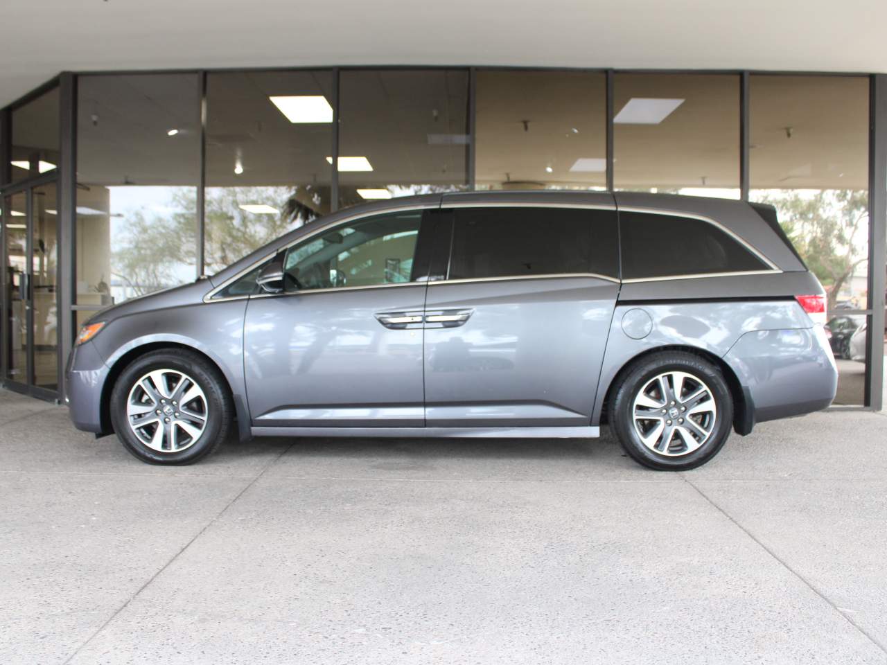 2016 Honda Odyssey Touring Elite