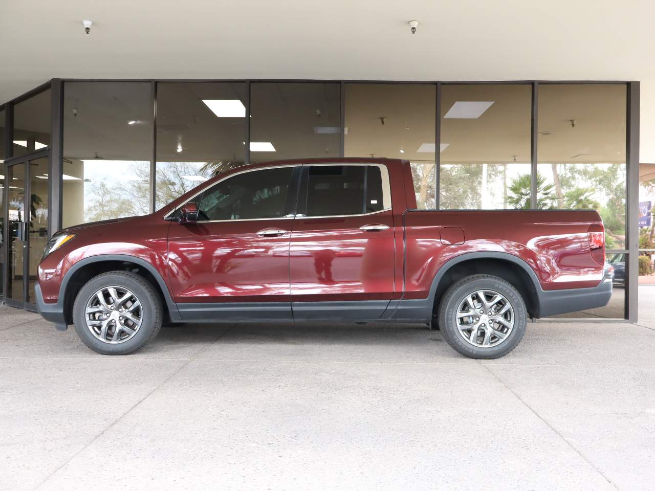 2017 Honda Ridgeline RTL-E Crew Cab