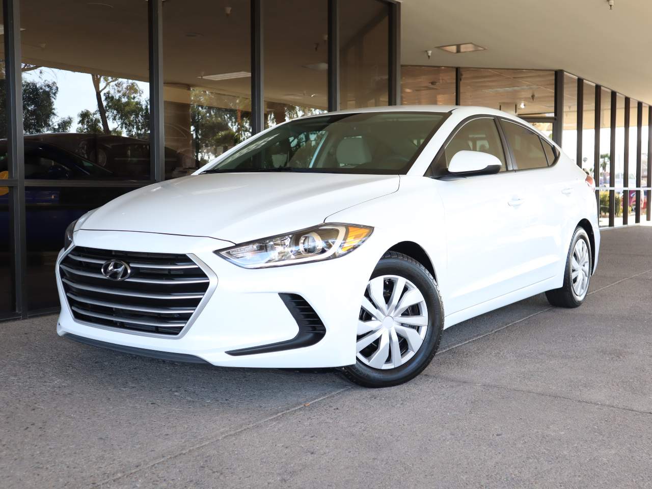 2018 Hyundai ELANTRA SE