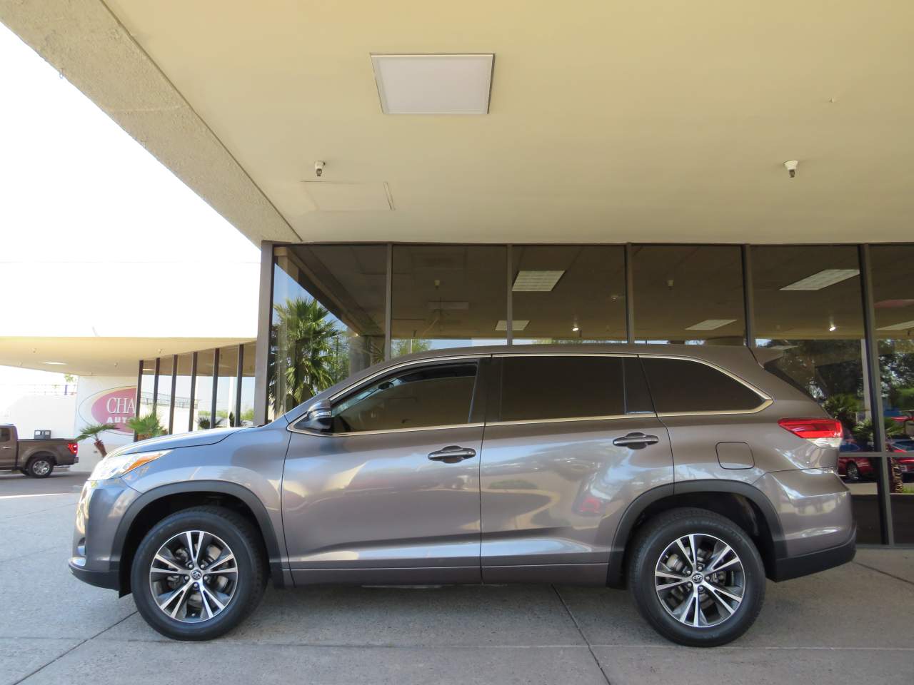 2018 Toyota Highlander LE