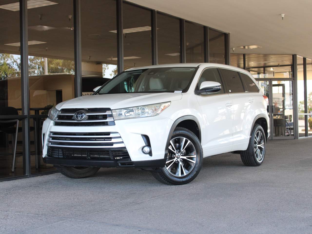 2017 Toyota Highlander LE