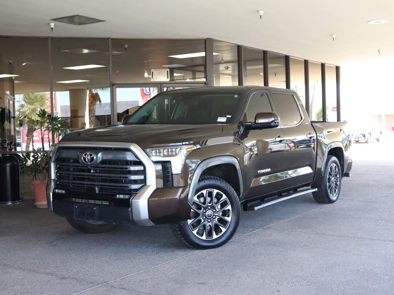 2022 Toyota Tundra Limited Crew Cab