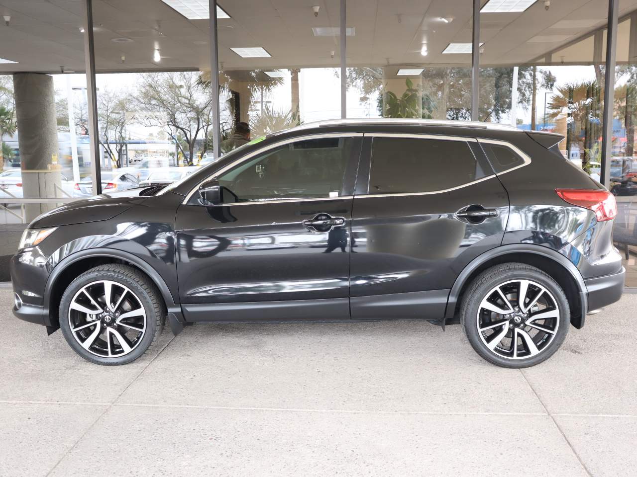 2017 Nissan Rogue Sport SL