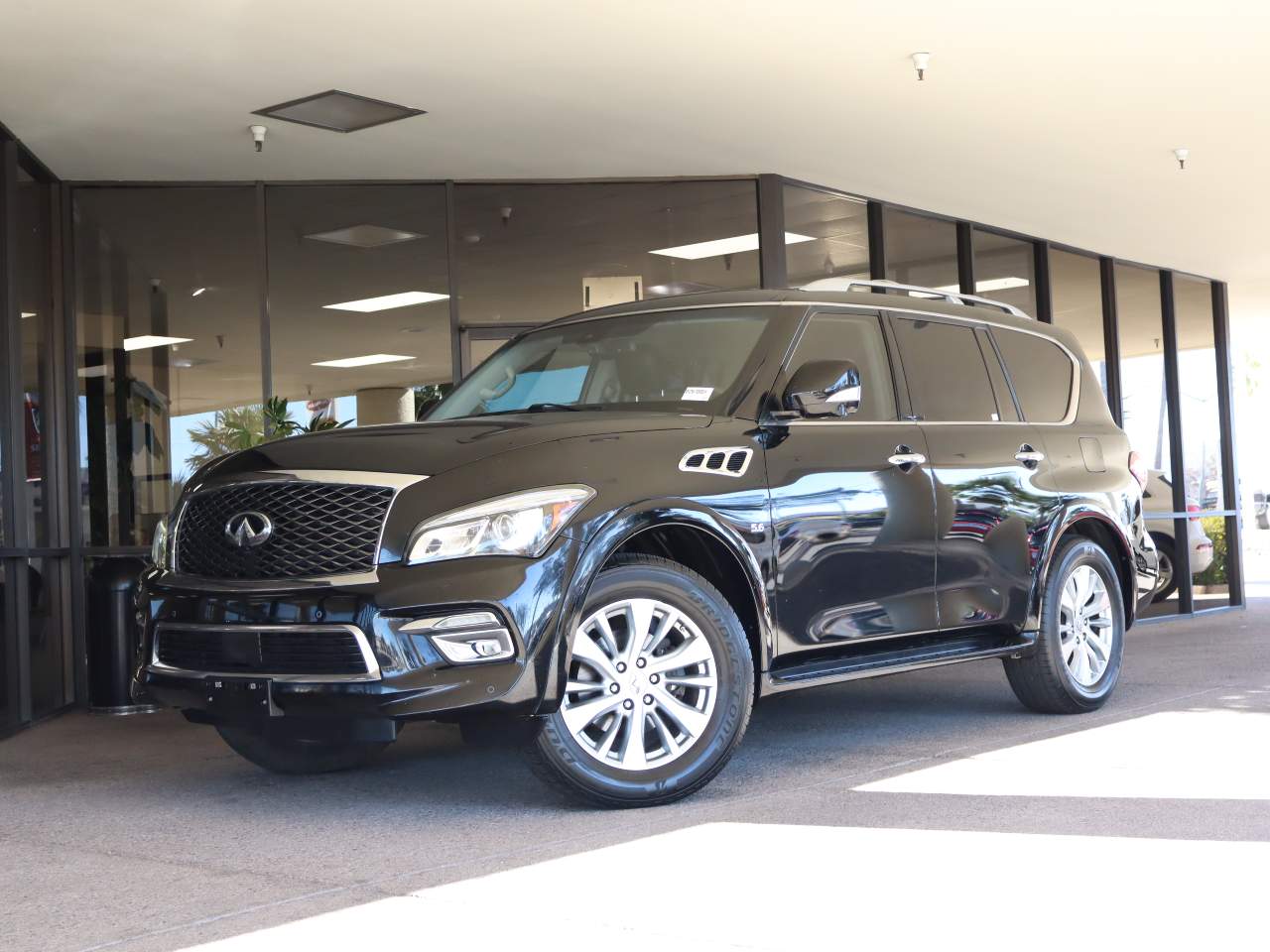 2016 INFINITI QX80