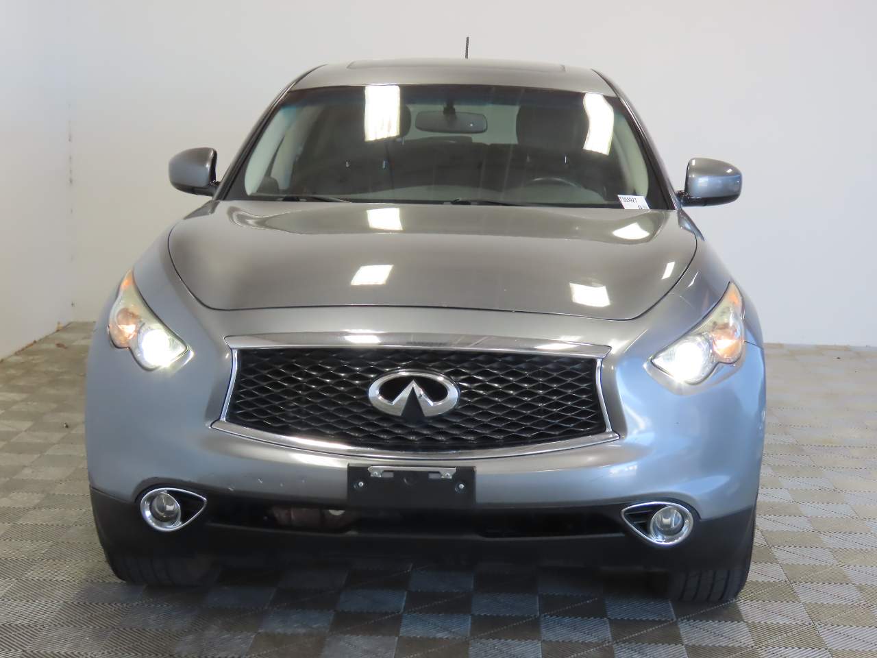 2017 INFINITI QX70