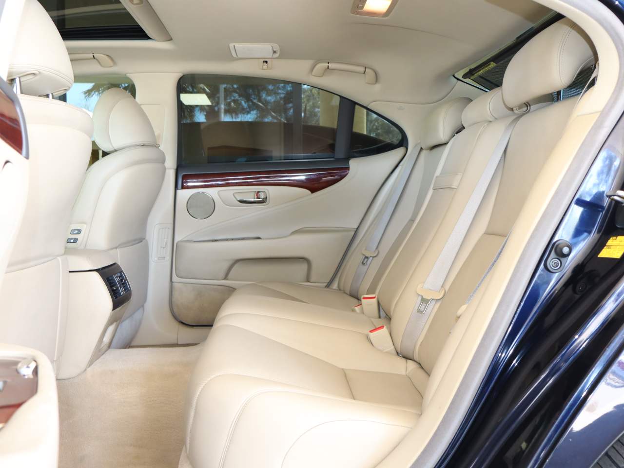 2008 Lexus LS Base - Photo 15