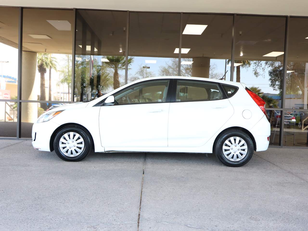 2014 Hyundai ACCENT GS