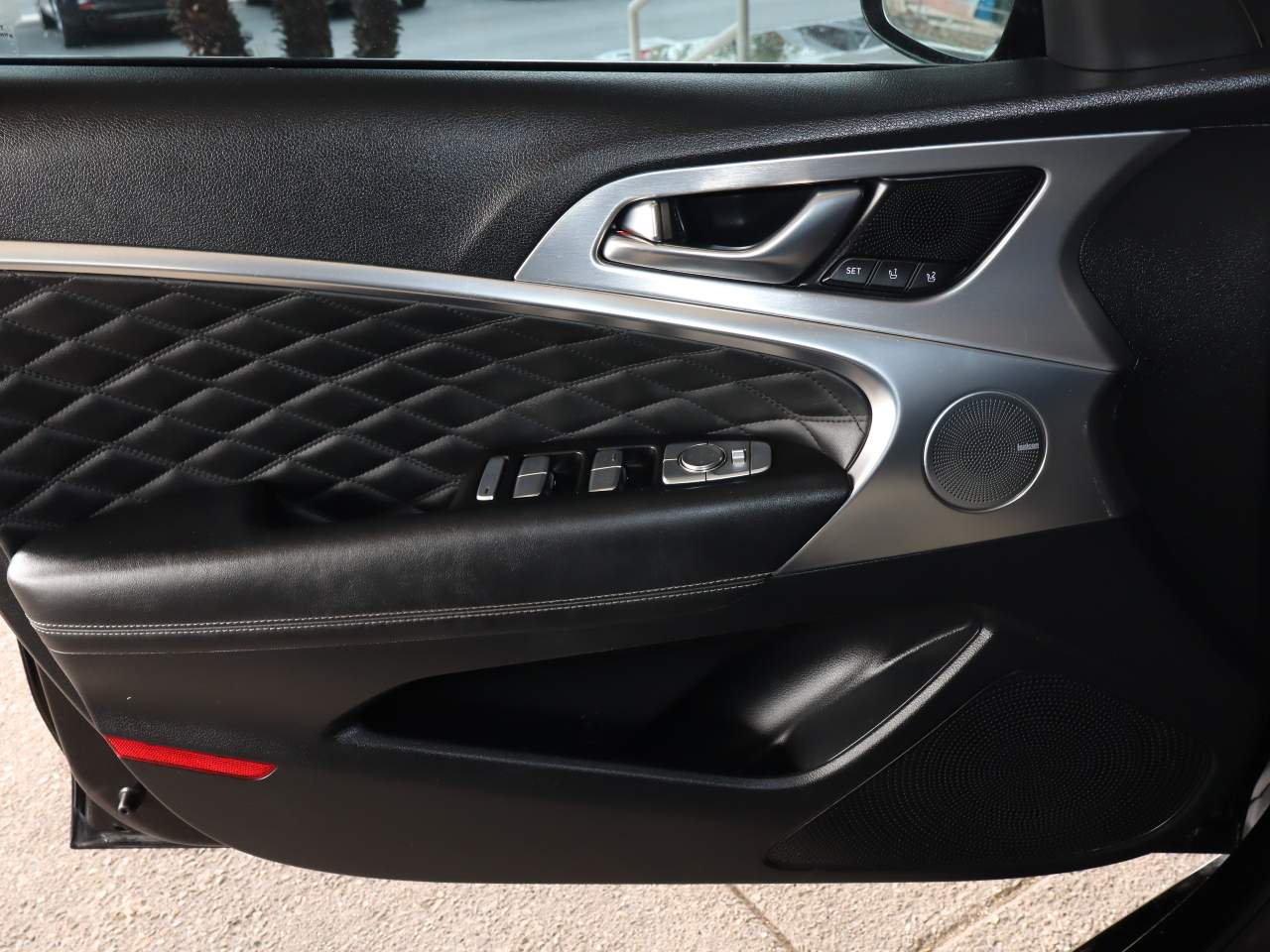 2020 GENESIS G70 Standard - Photo 16