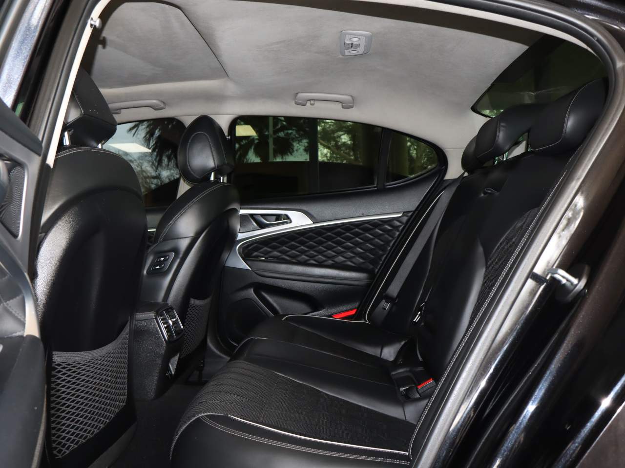 2020 GENESIS G70 Standard - Photo 15
