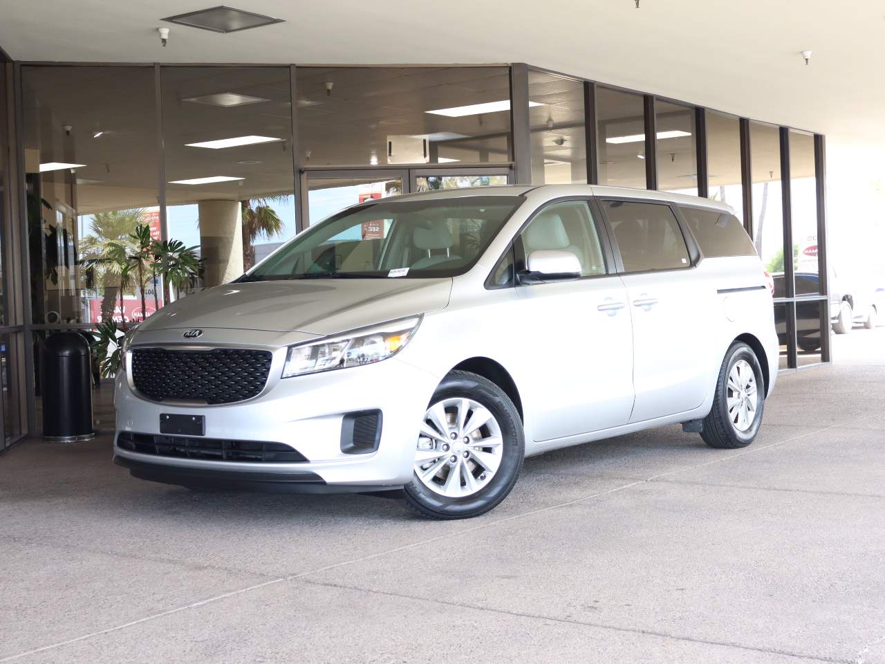 2017 Kia Sedona LX