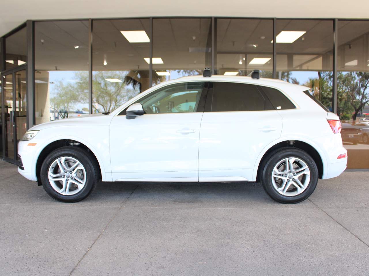 2019 Audi Q5 quattro Premium 45 TFSI