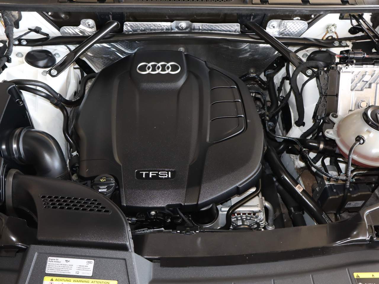2018 Audi Q5 2.0T quattro Premium Plus