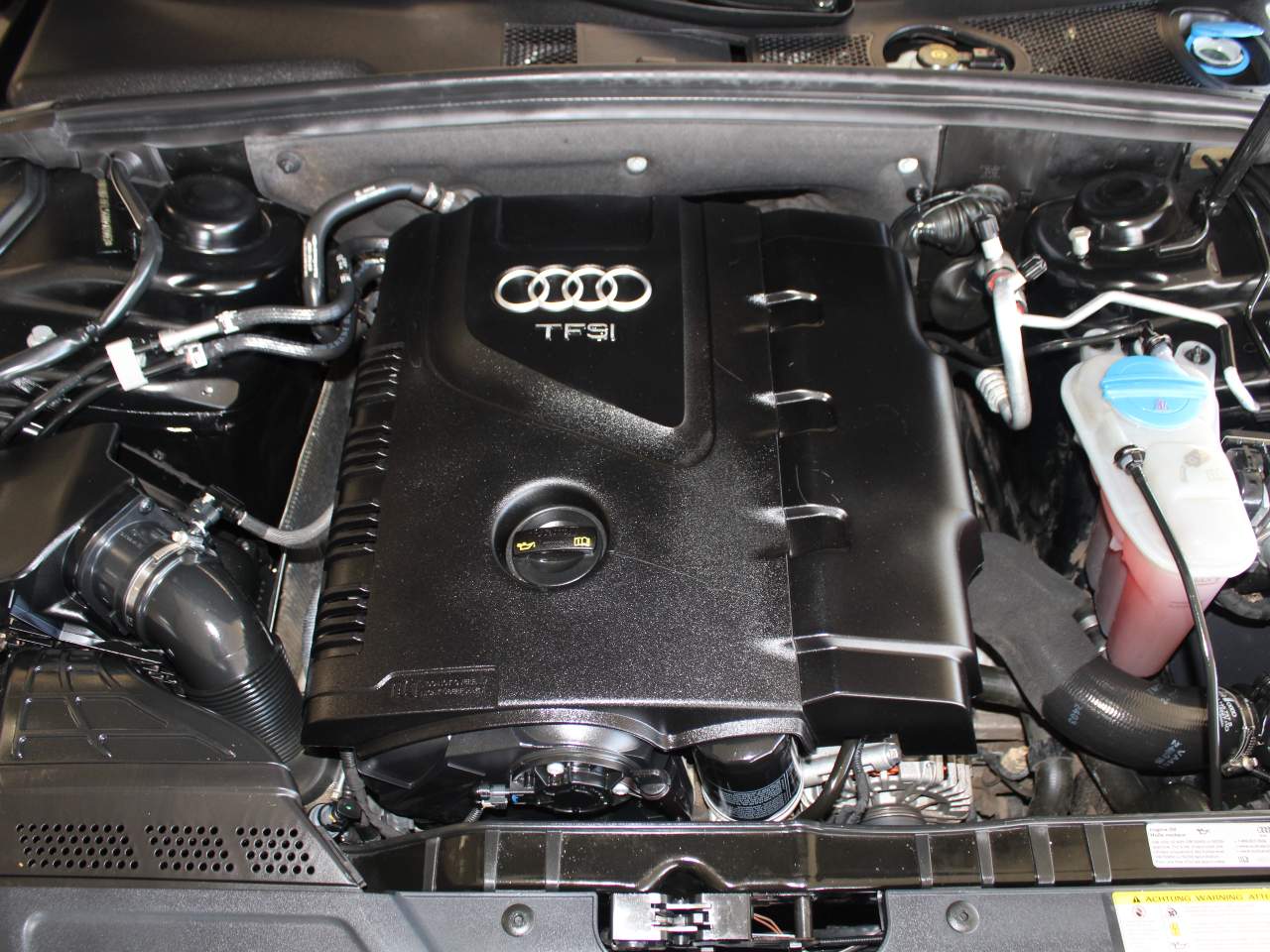 2016 Audi A4 2.0T quattro Premium