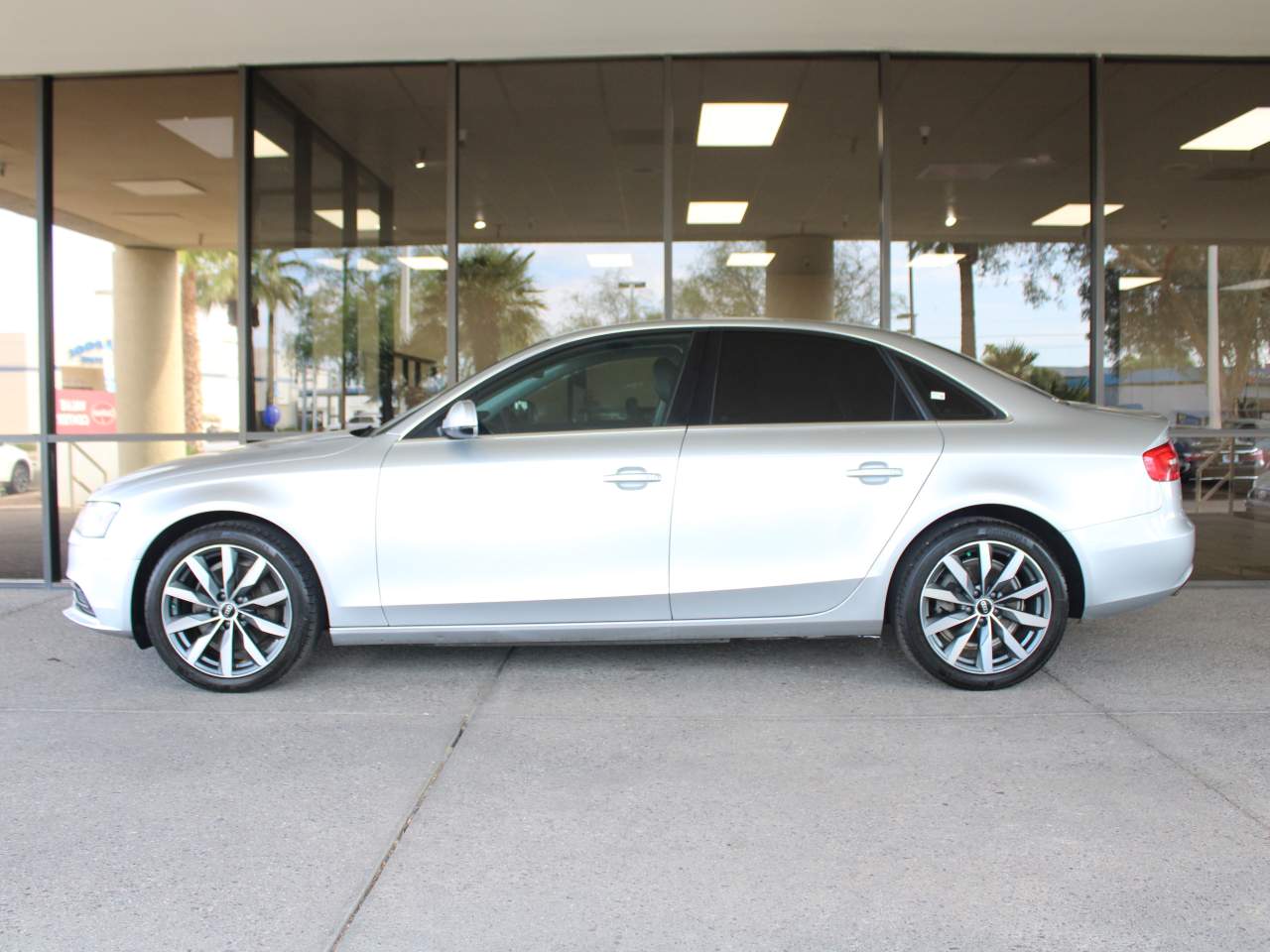 2013 Audi A4 2.0T quattro Premium