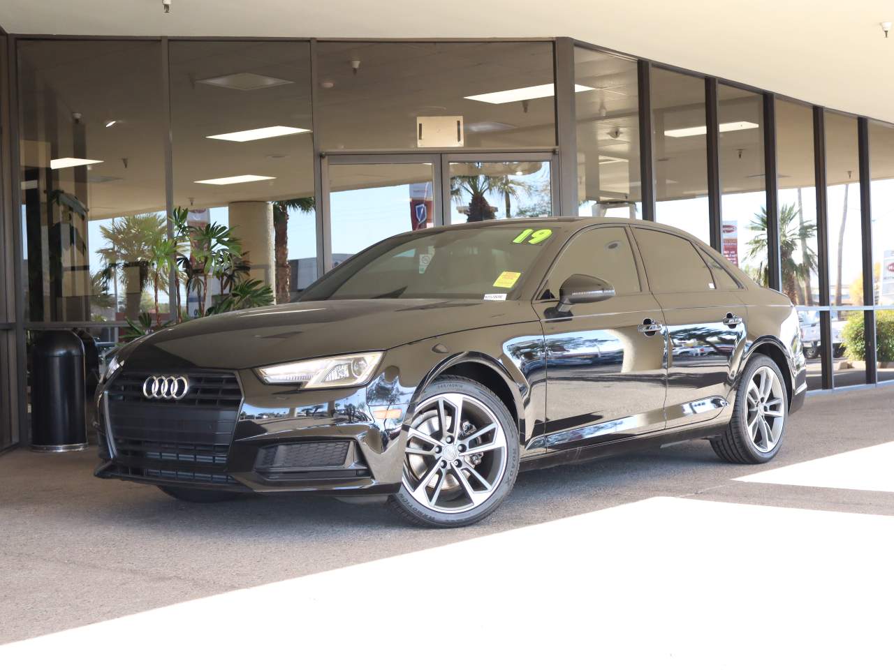 2019 Audi A4 Titanium 40 TFSI