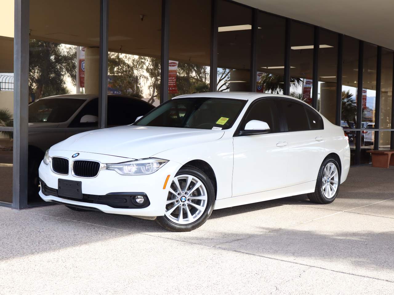 2018 BMW 3-Series 320i